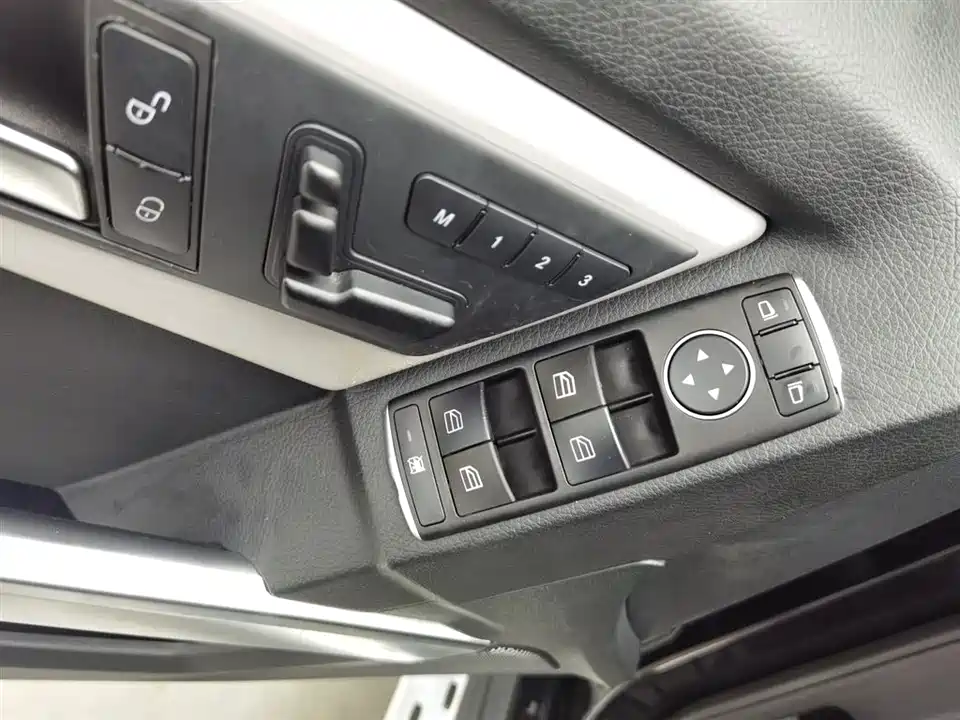 Mercedes-Benz GLK class