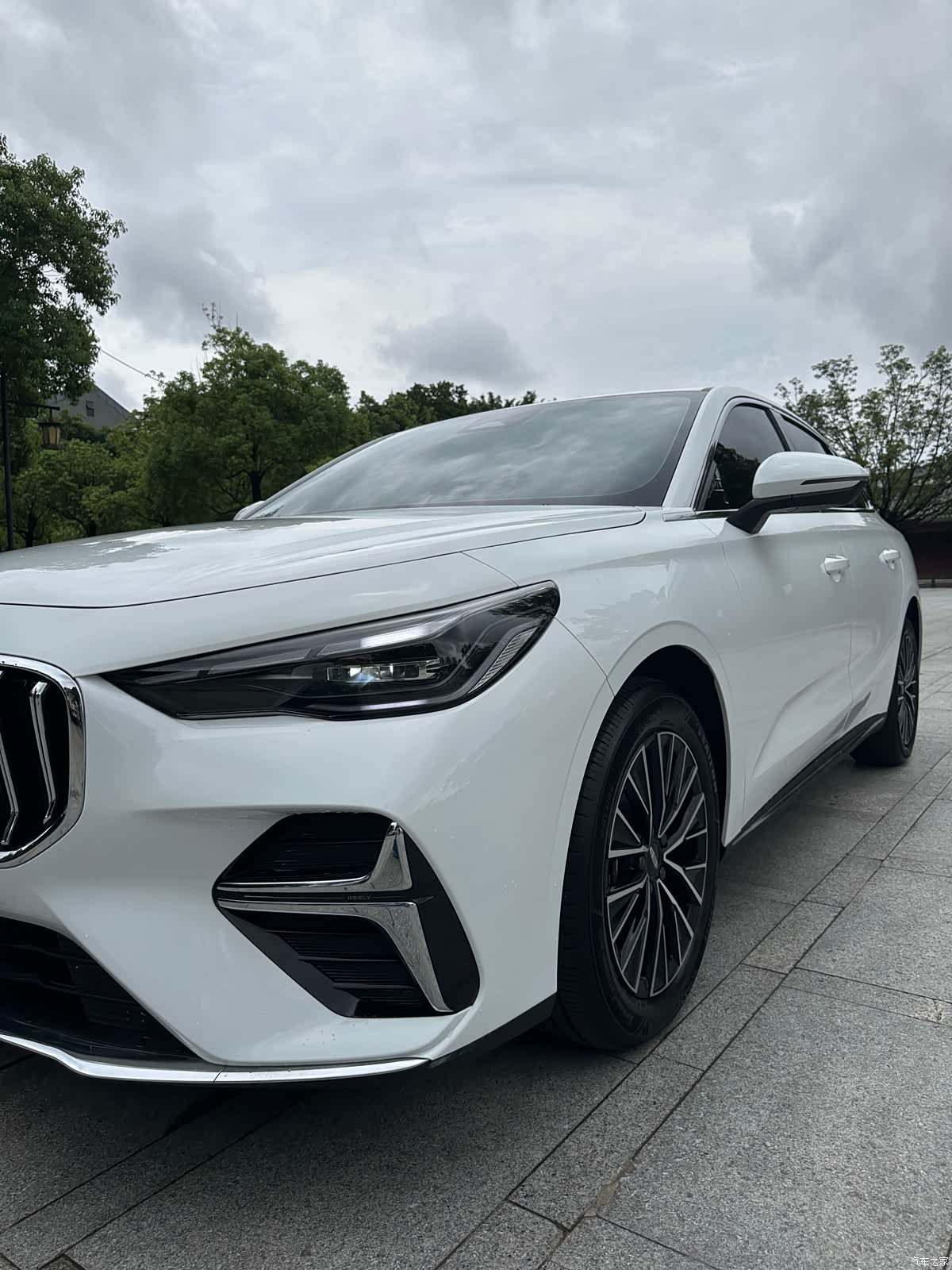 Geely Emgrand, 2026 7