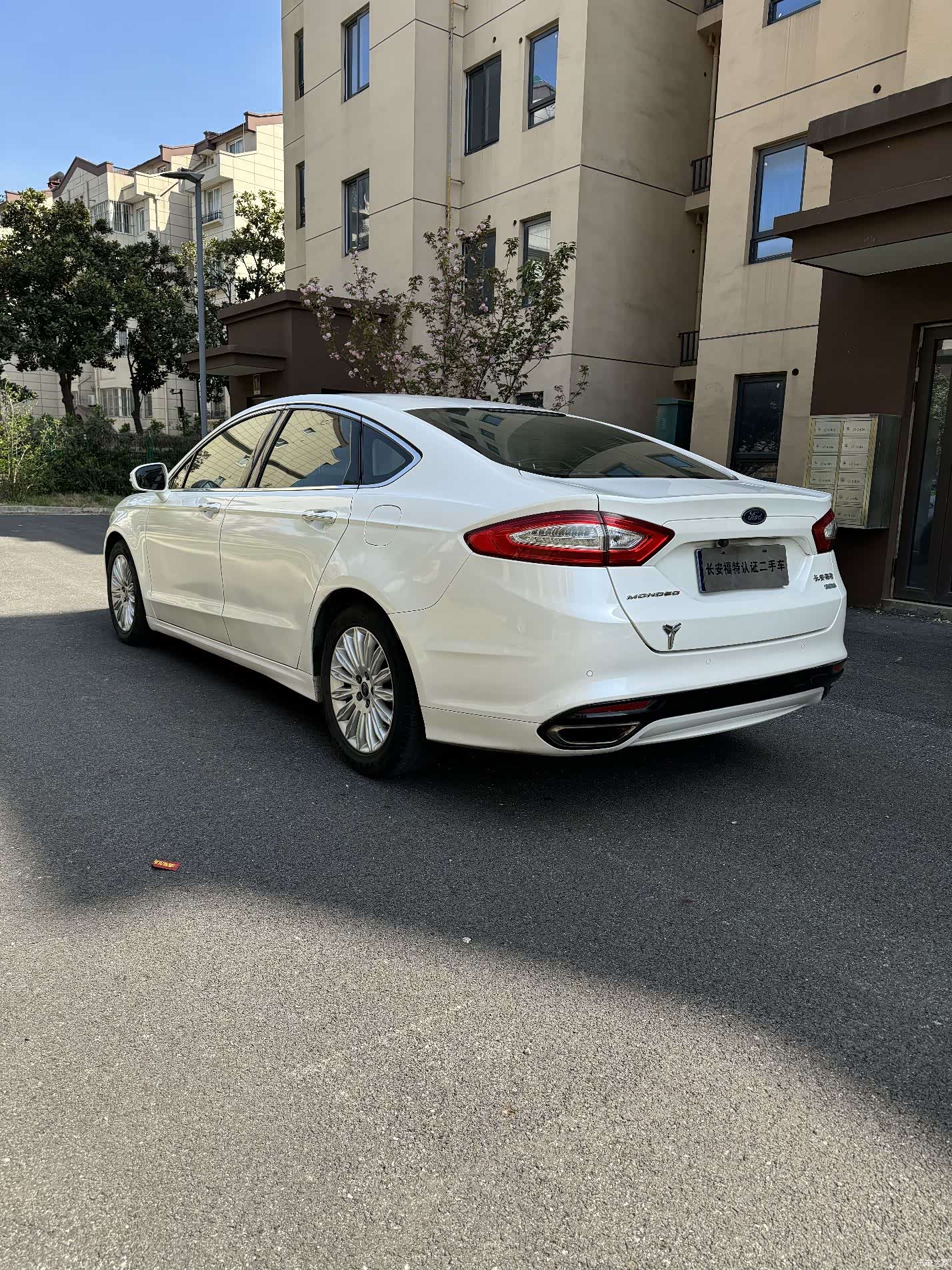 Ford Mondeo, 2014 8