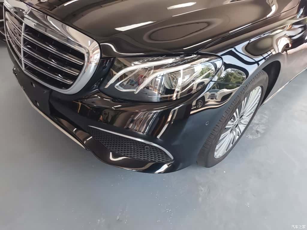 Mercedes-Benz E-Class, 2020 24