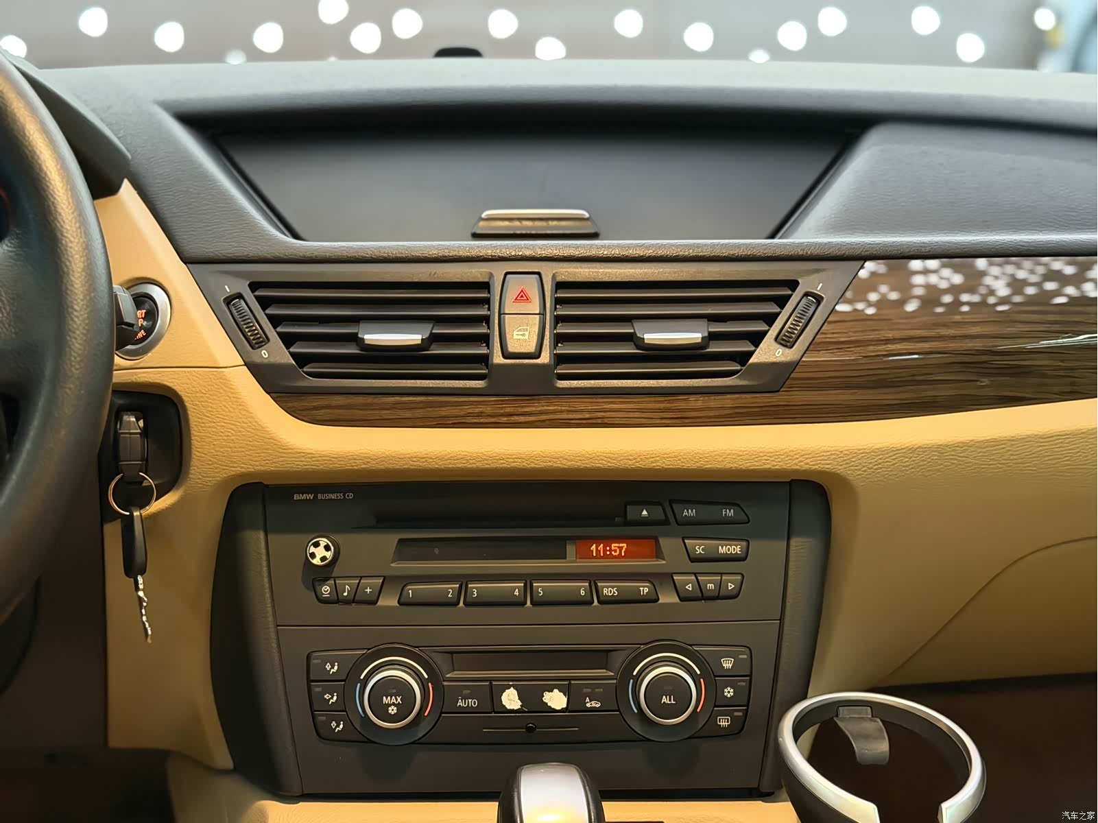 BMW X1, 2010 12