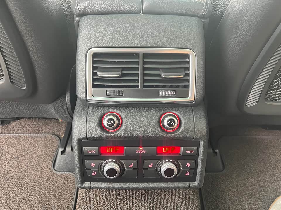 Audi Q7 Audi Q7