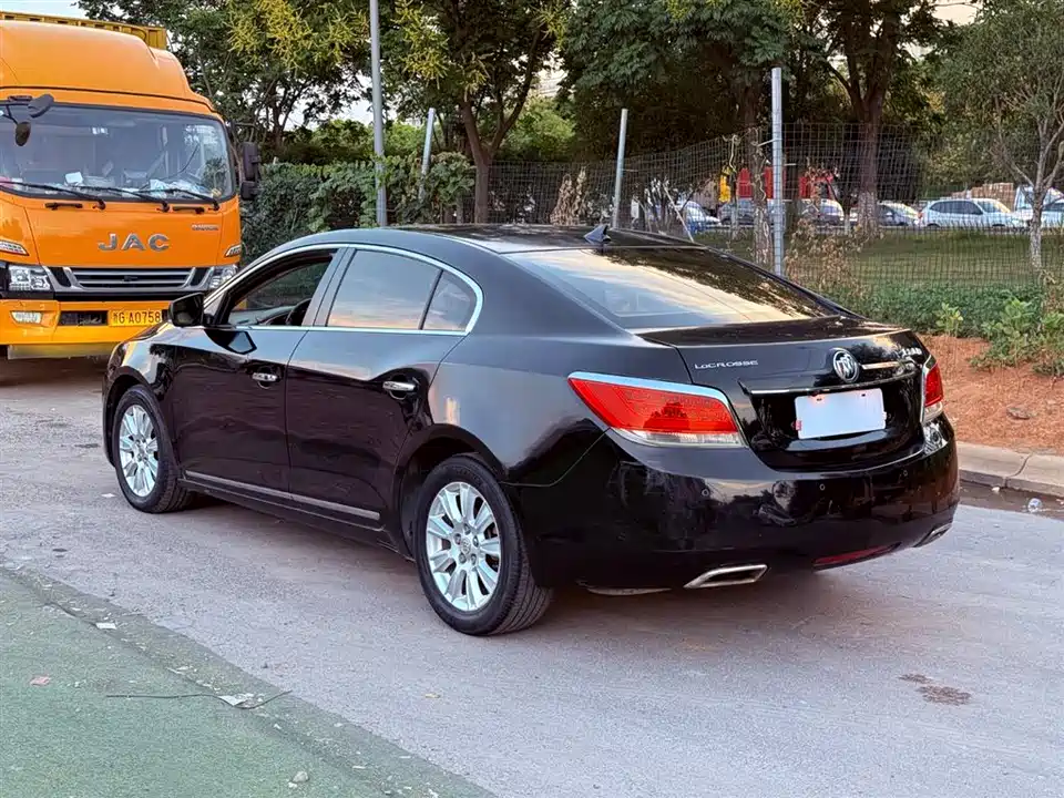 Buick Lacrosse