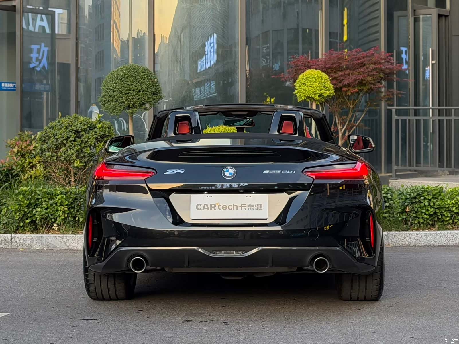 BMW Z4, 2025 4