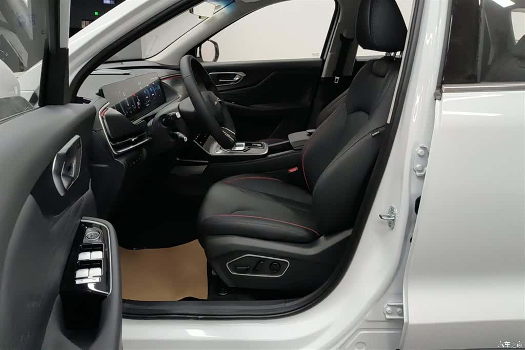 BAIC X7, 2026 9