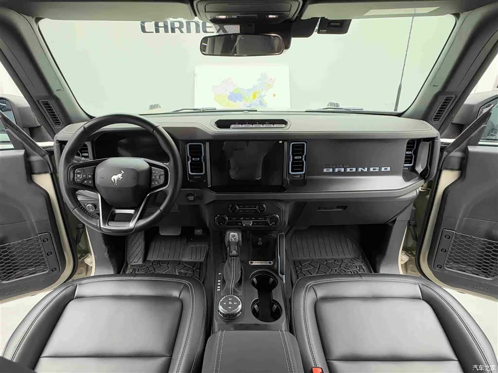 Ford Bronco, 2025 9