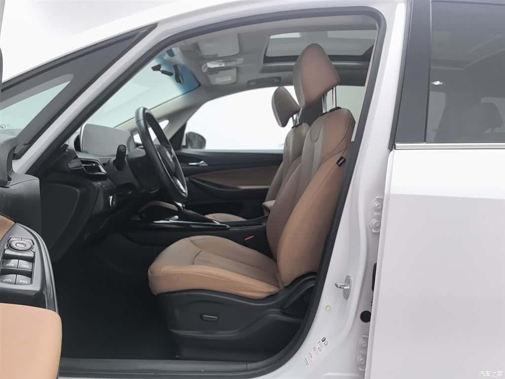 Buick GL6, 2023 10