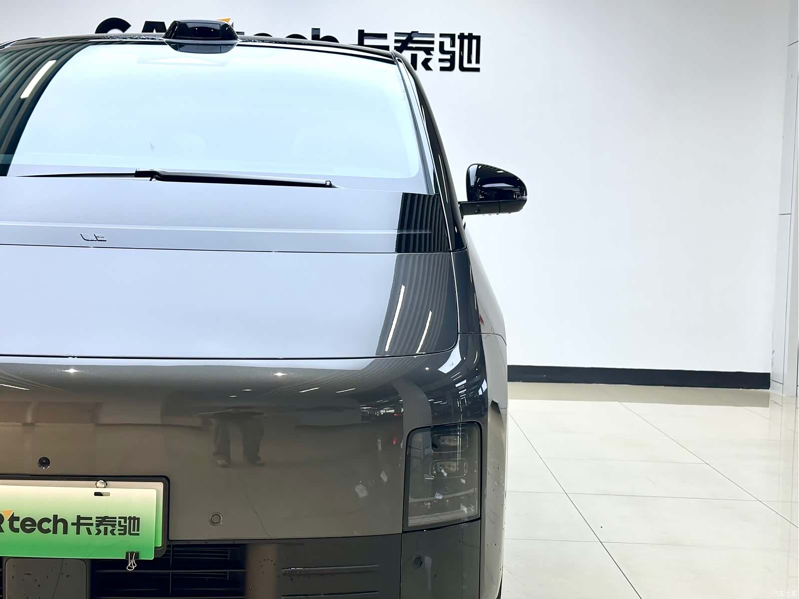 Li Auto MEGA, 2024 7