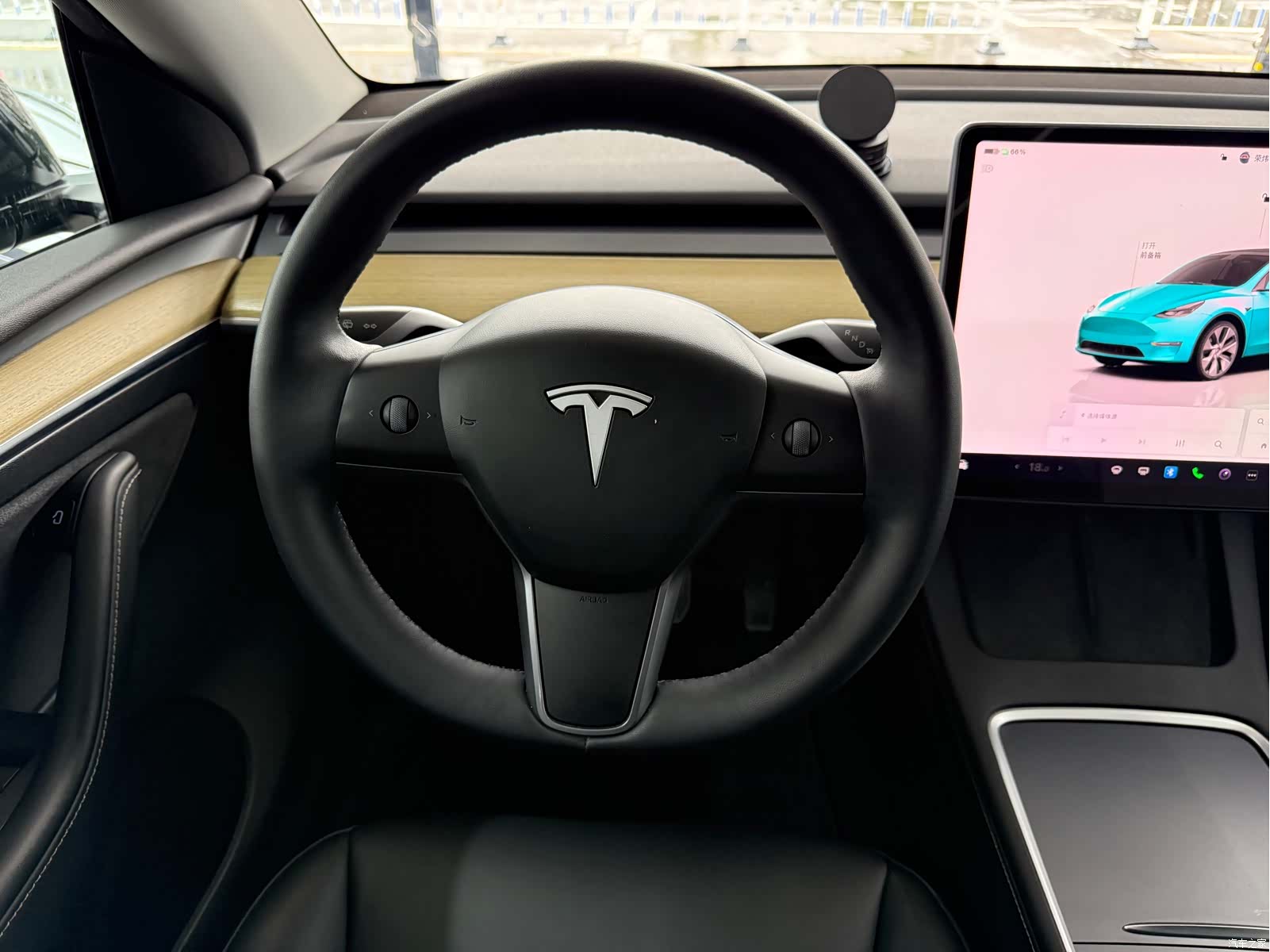 Tesla Model Y, 2023 8