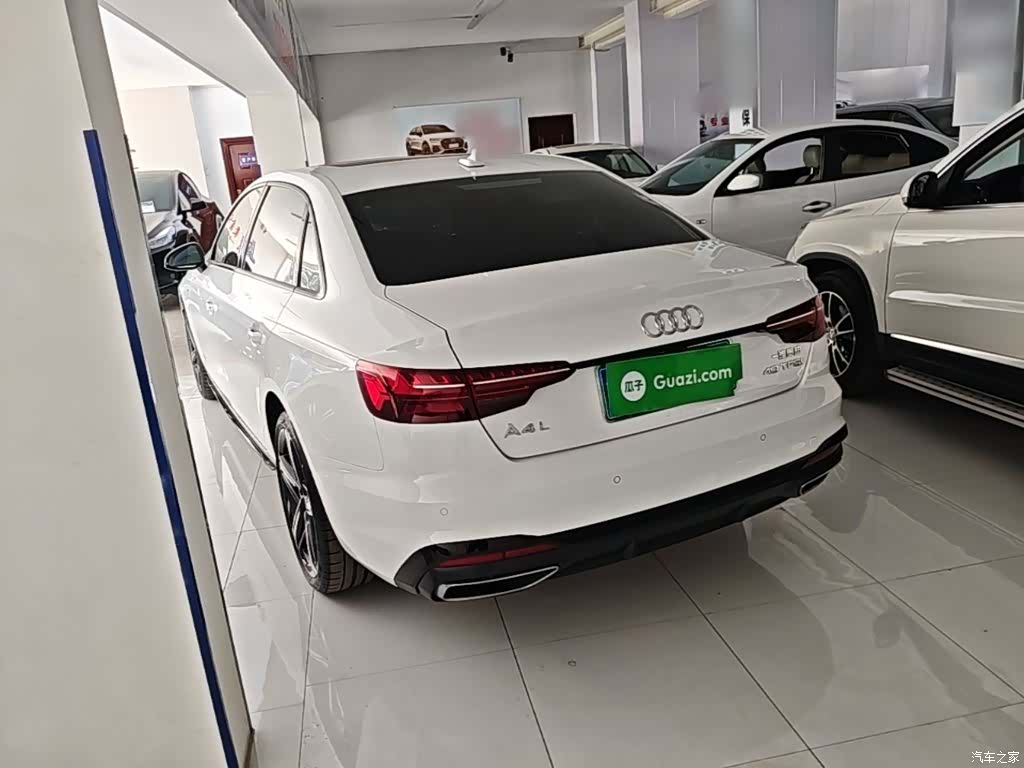 Audi A4L, 2024 все фото