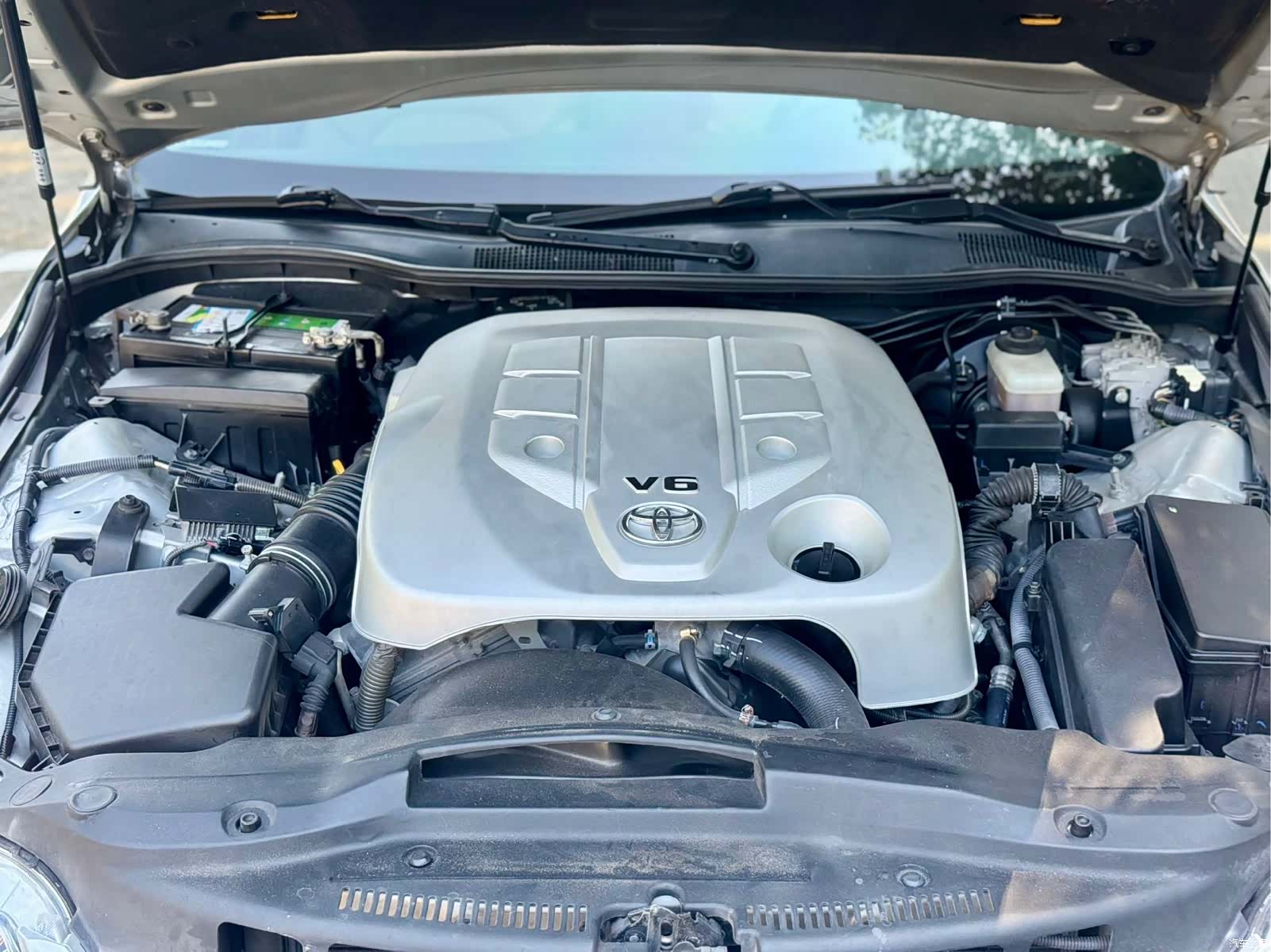 Toyota 2.5S, 2010 12