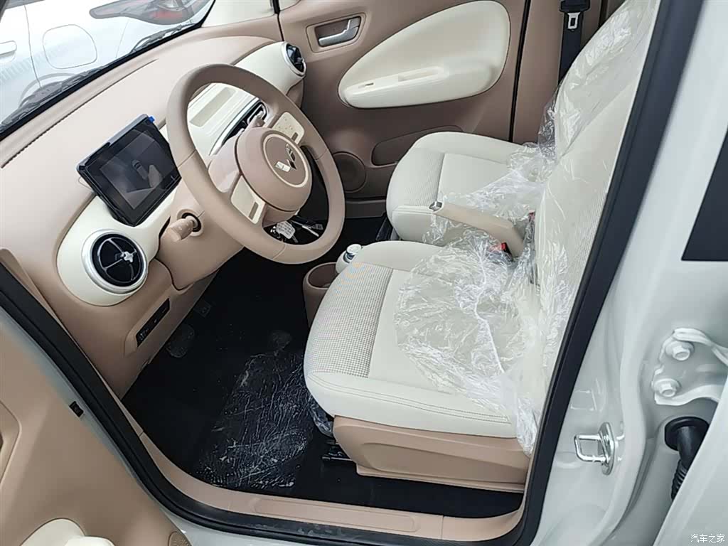 Wuling MINIEV, 2026 15
