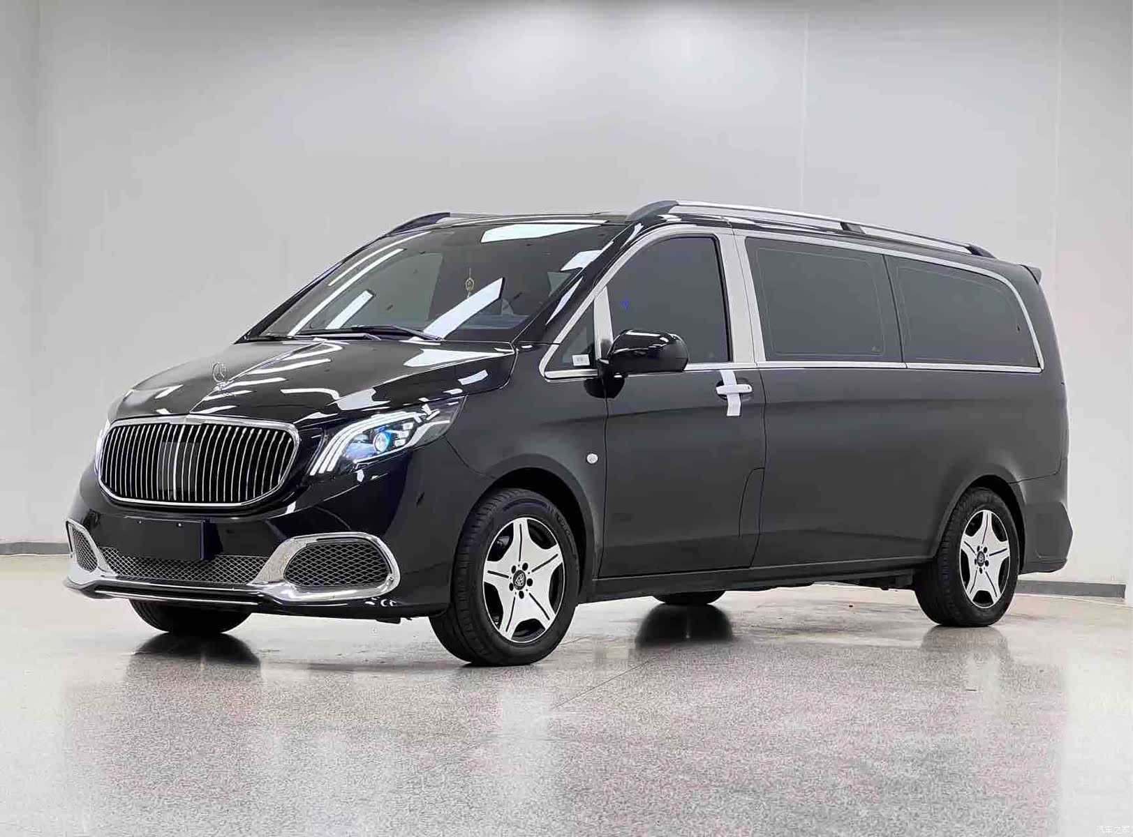 Mercedes-Benz 7