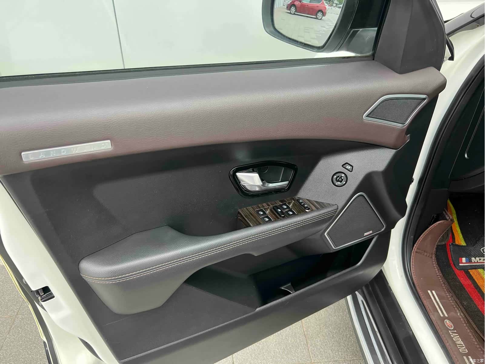 Landwind X7, 2016 24