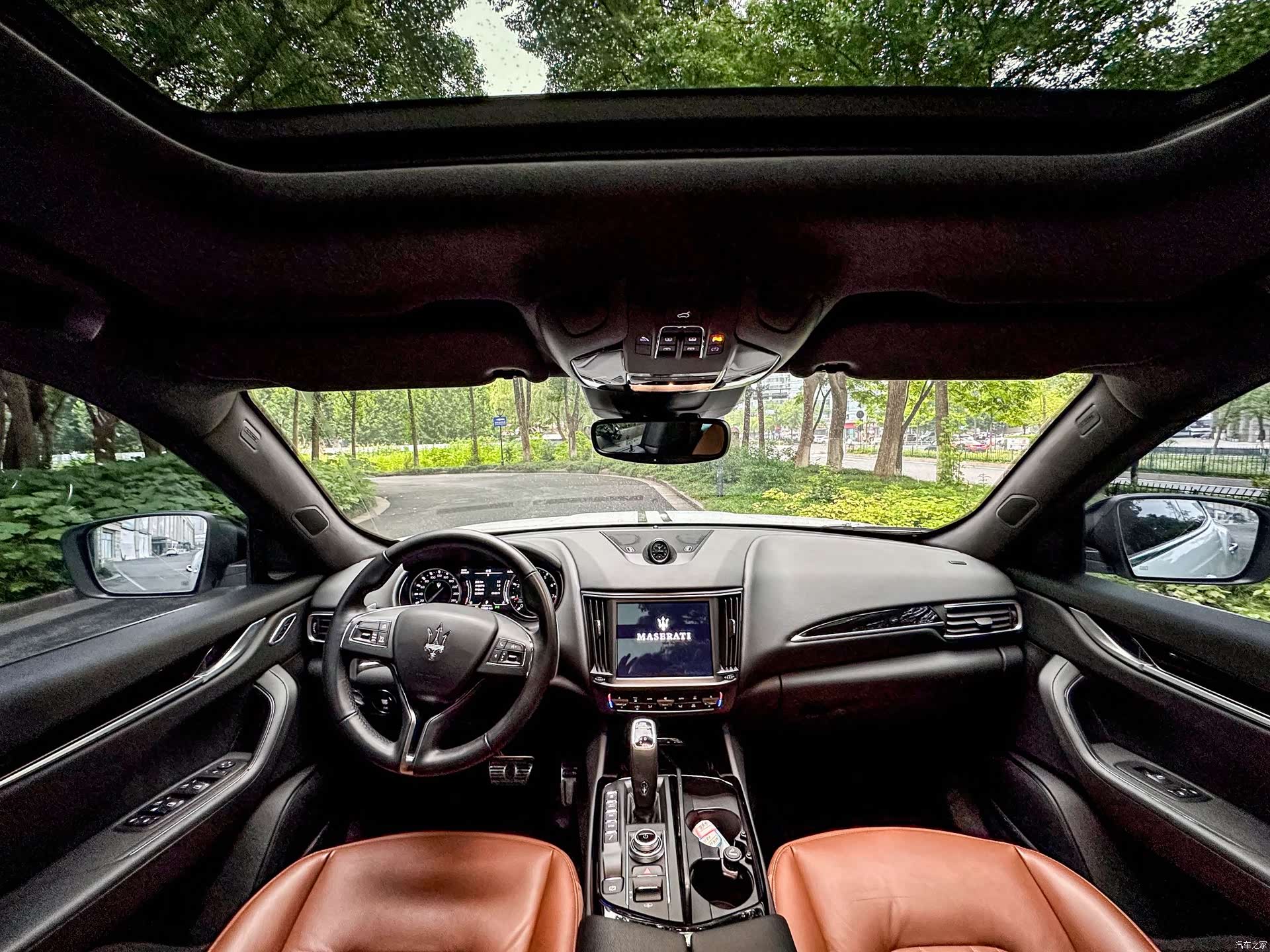 Maserati Levante, 2022 7