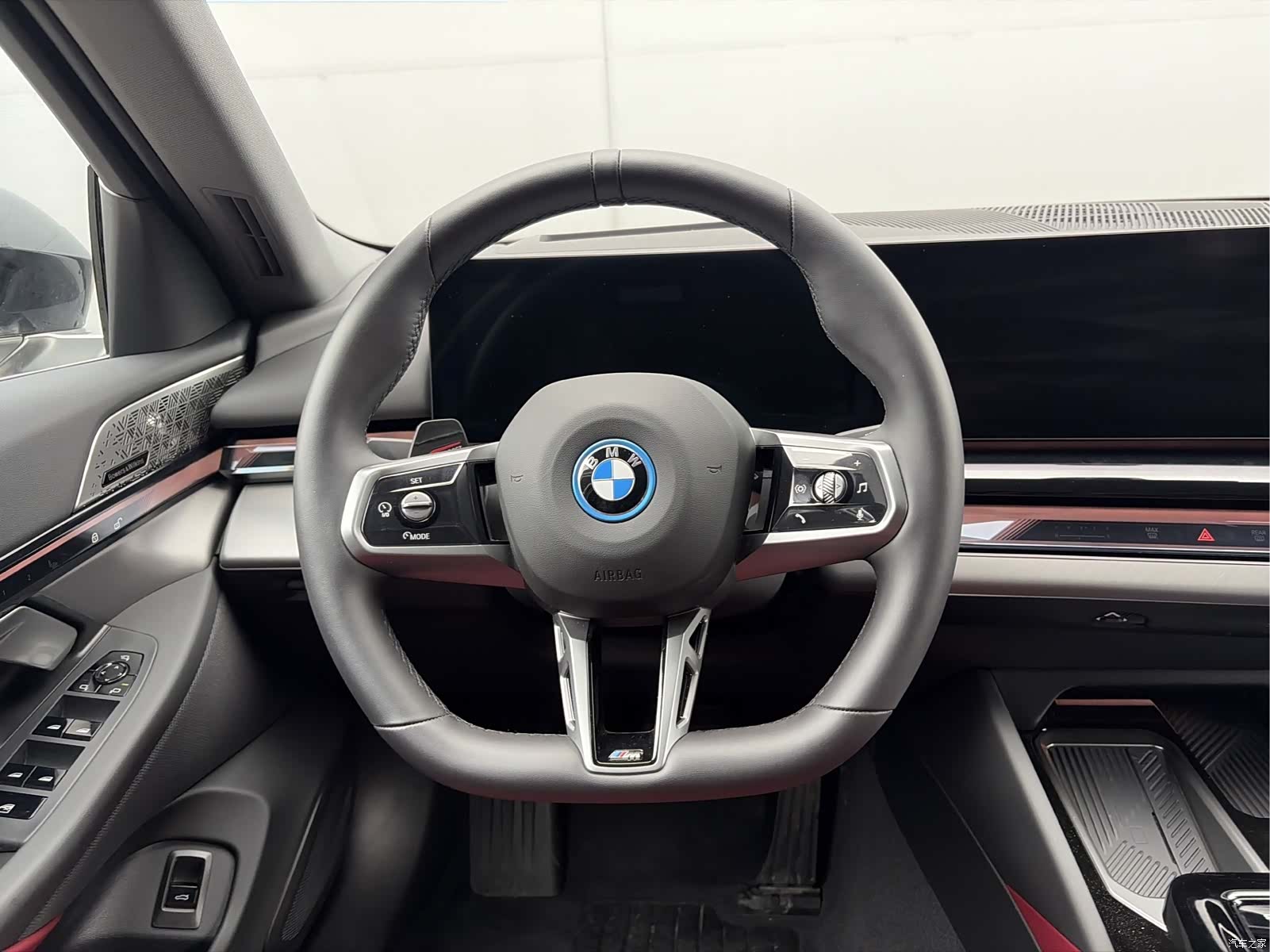 BMW i5, 2025 9