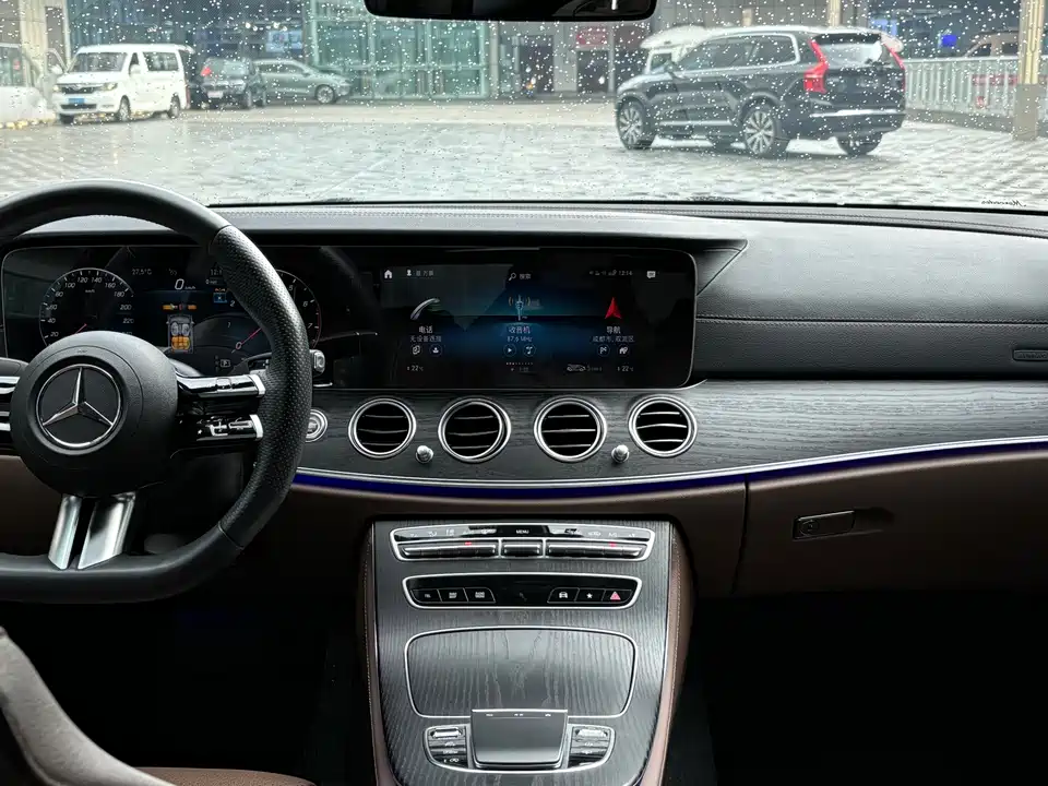 Mercedes-Benz E-class