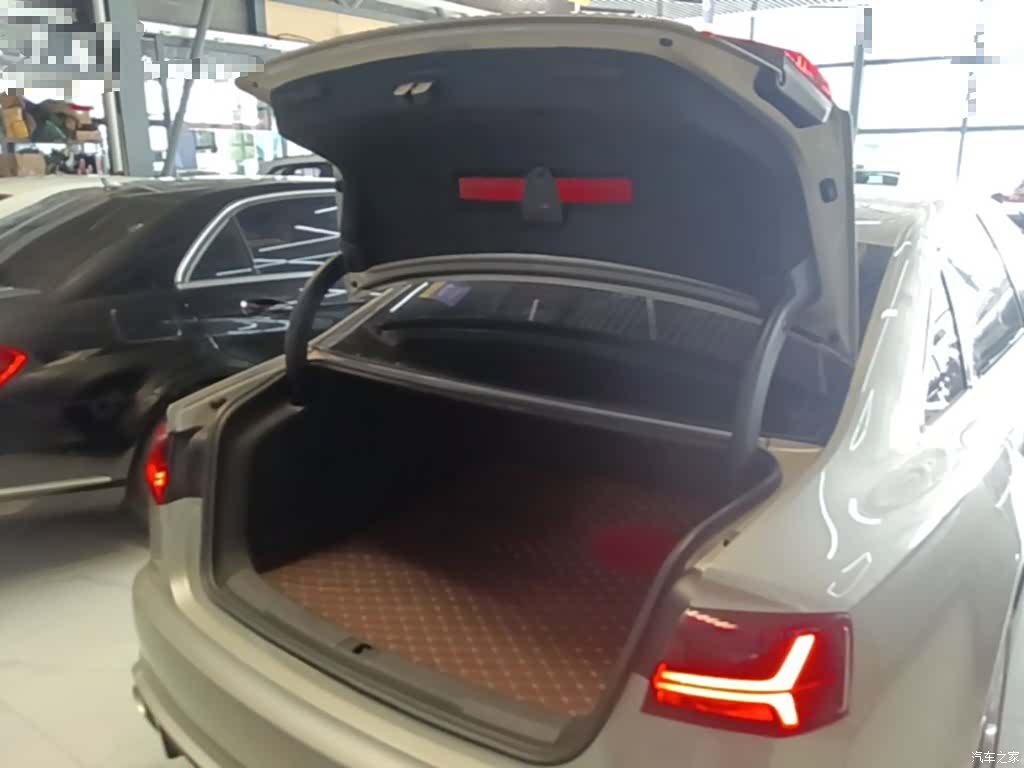 Audi A6L, 2016 19