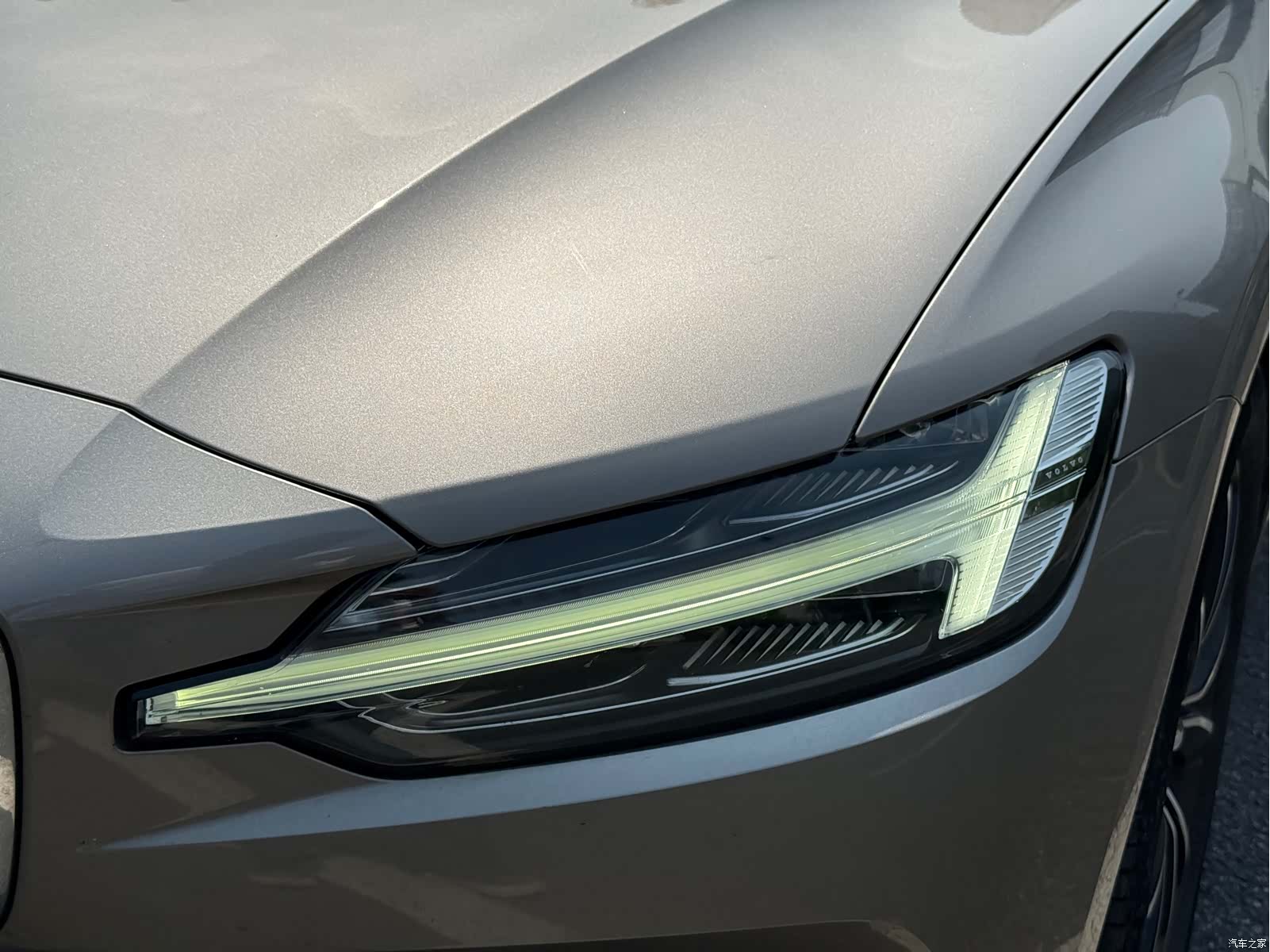 Volvo V60, 2020 3