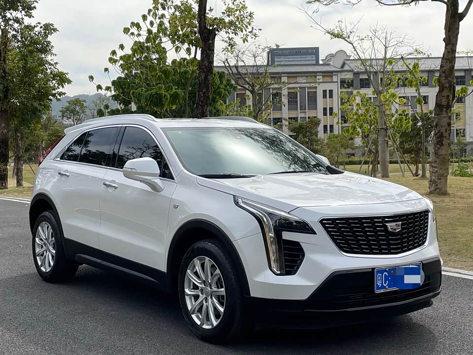 Cadillac XT4