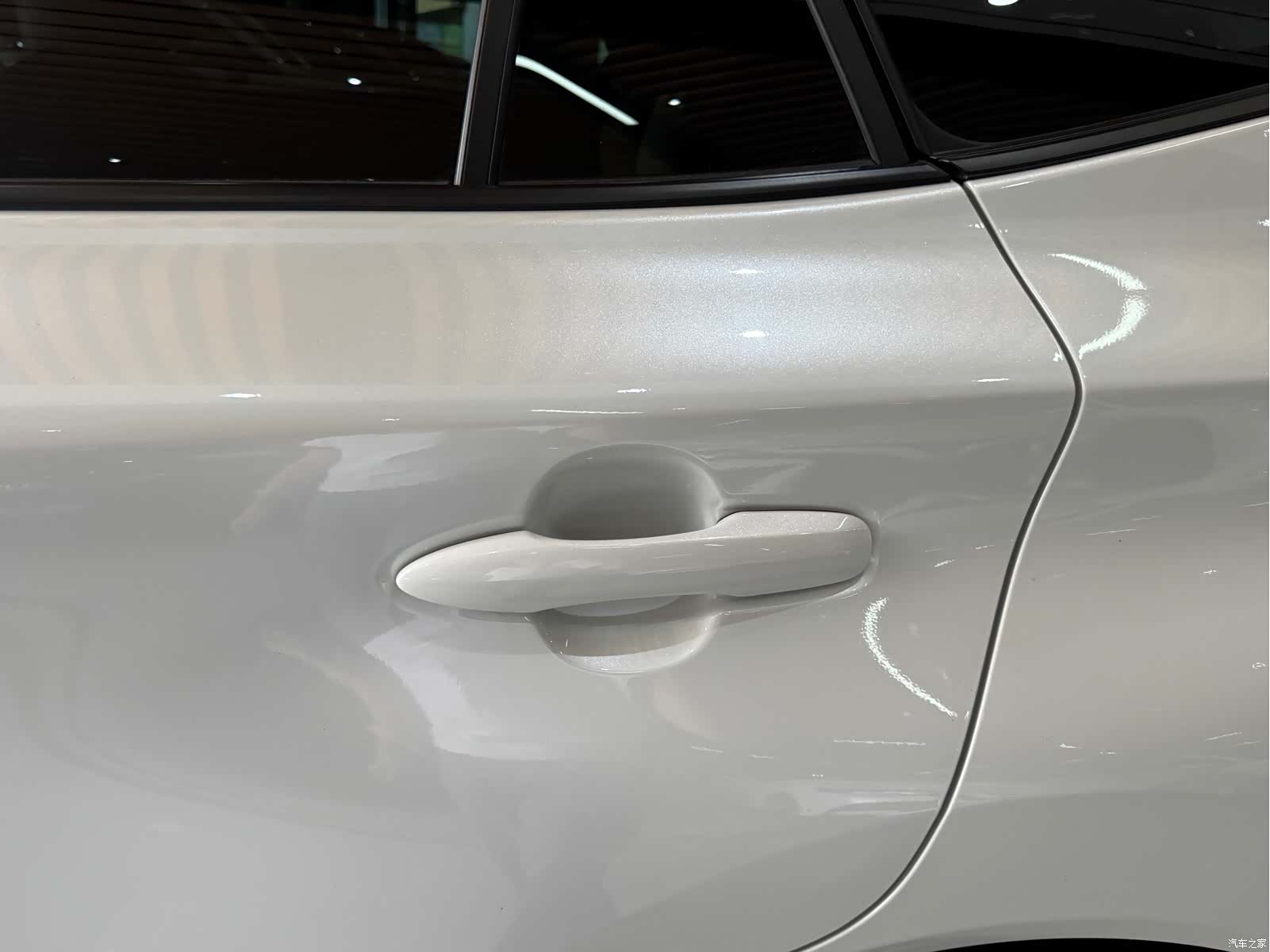 Toyota Venza, 2023 32