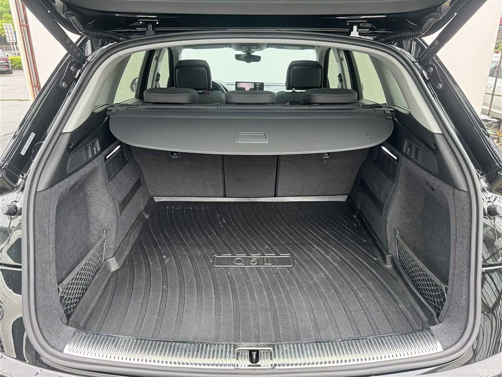 Audi Q5L, 2022 8