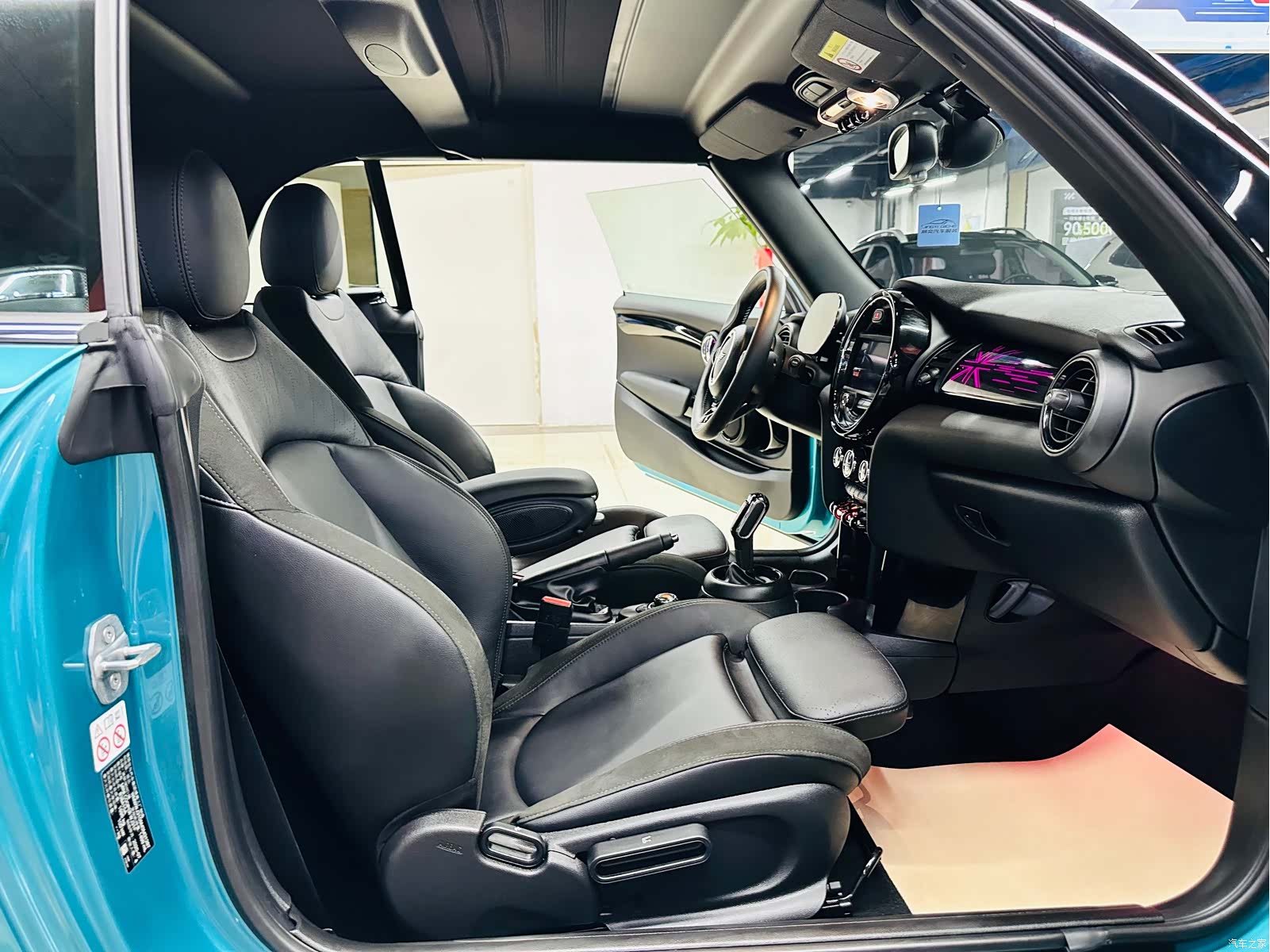 Mini Cooper, 2020 19