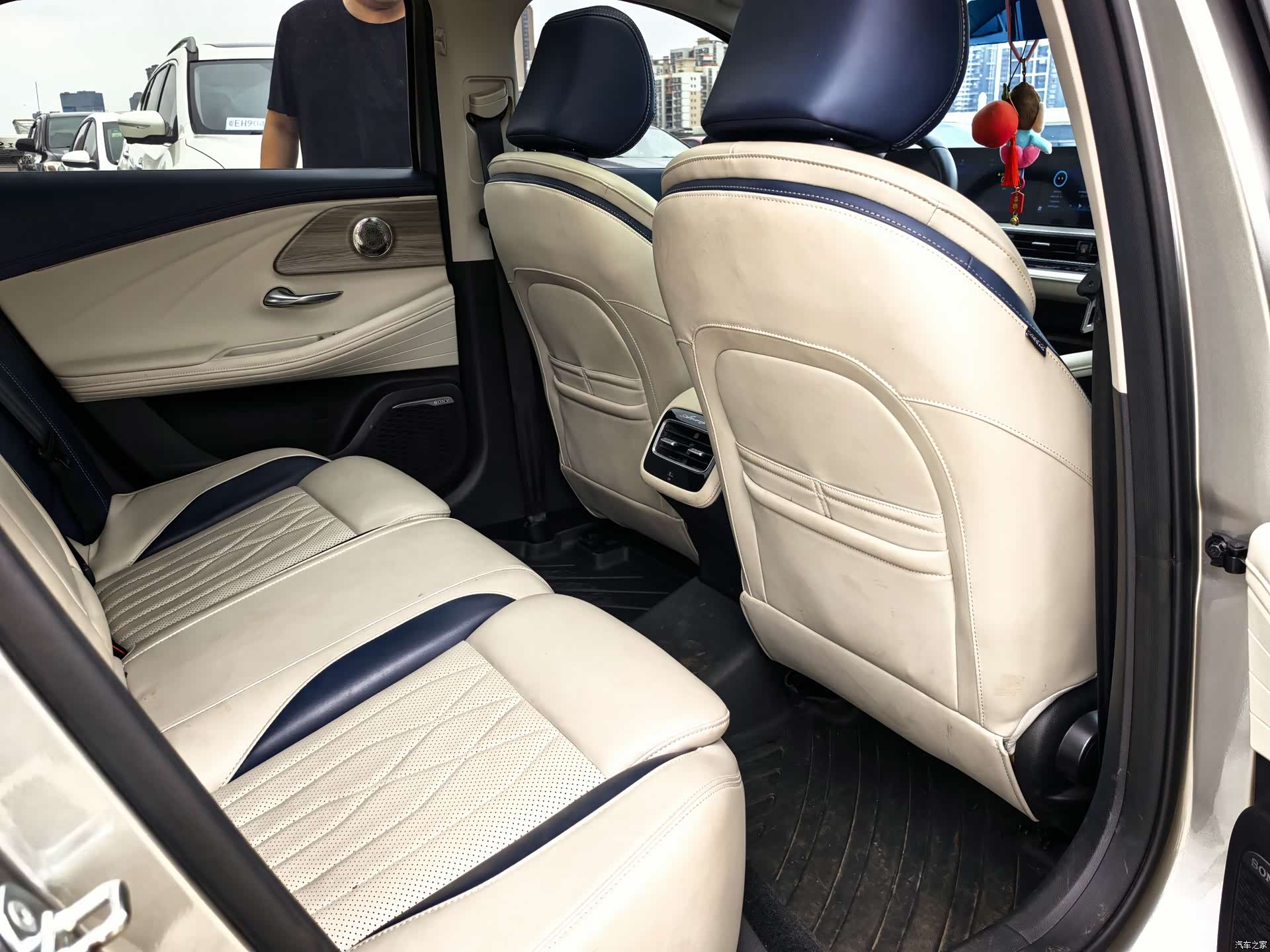 Chery Arrizo 8, 2022 17