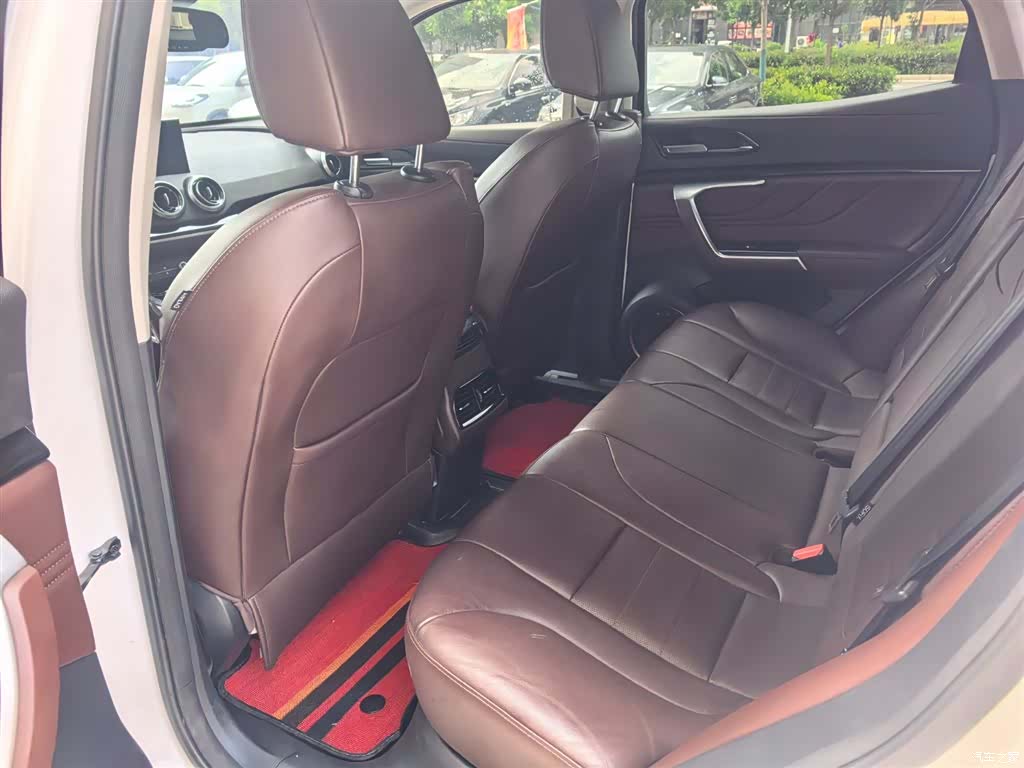 WEY VV5, 2018 8