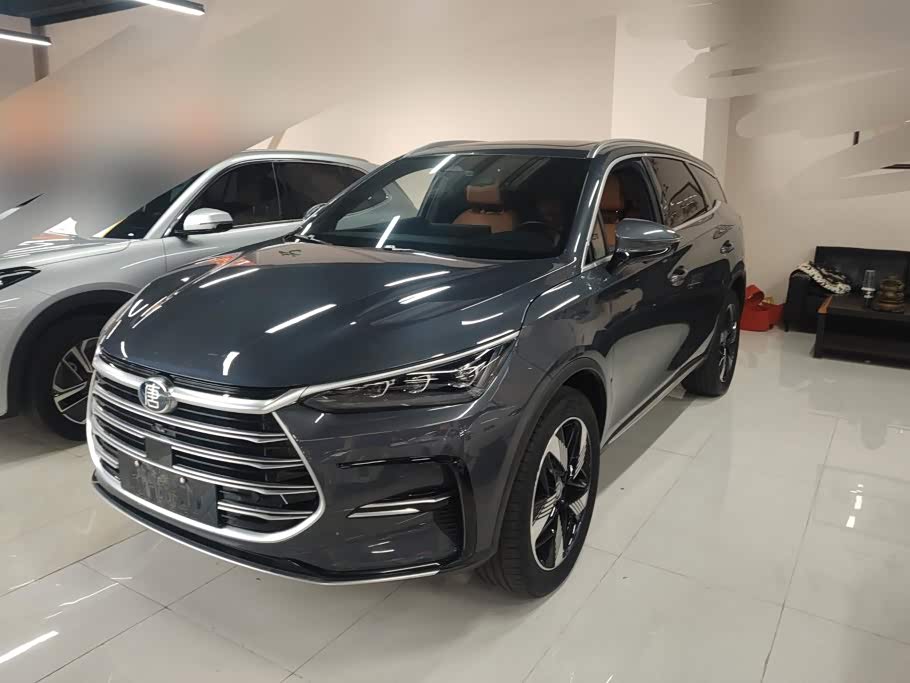 BYD Tang NEV