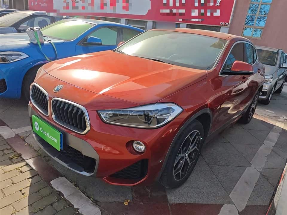 BMW X2