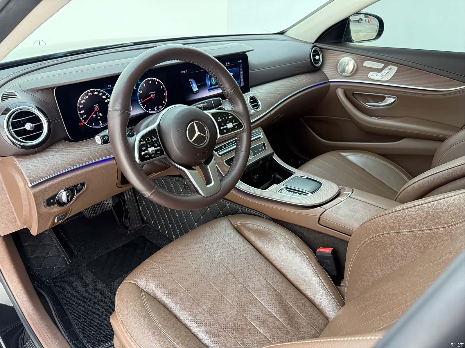 Mercedes-Benz E-Class, 2019 7