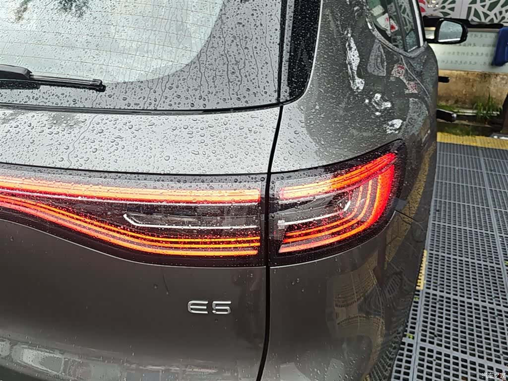 Geely Galaxy E5, 2026 15