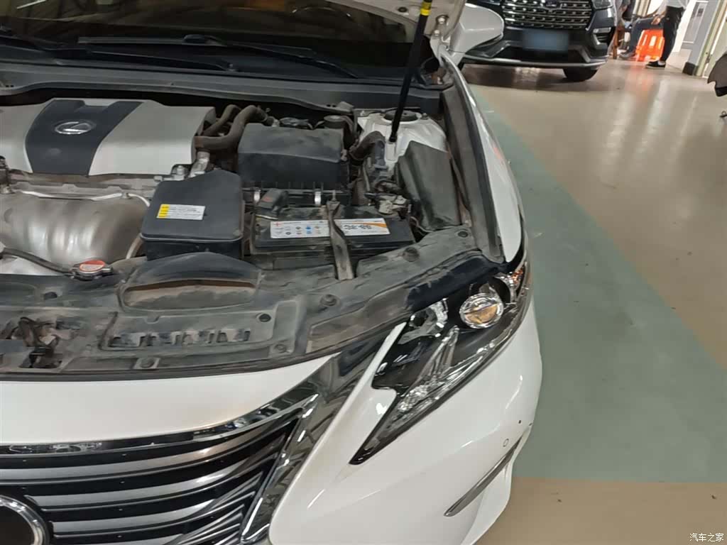 Lexus ES, 2016 22