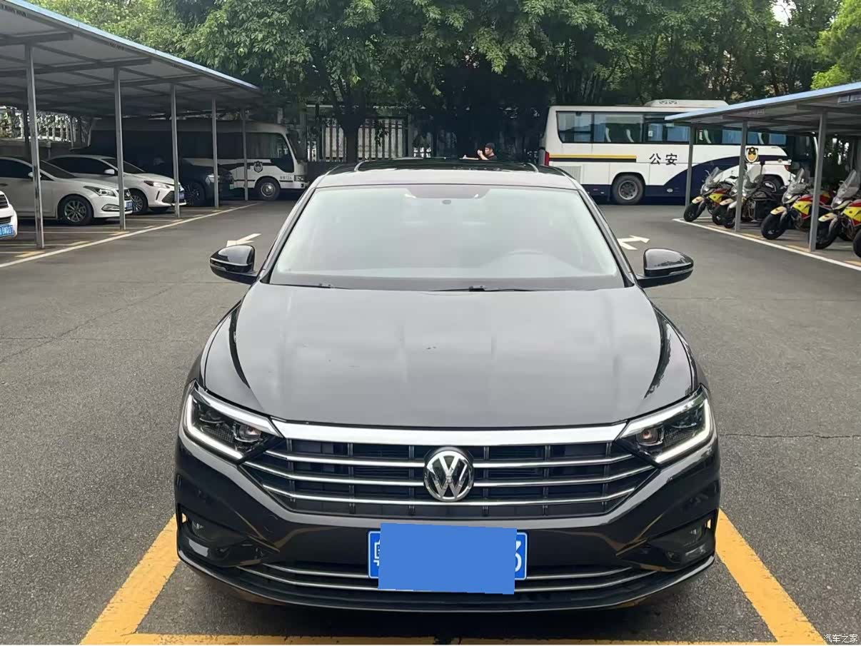 Volkswagen Sagitar, 2022 2