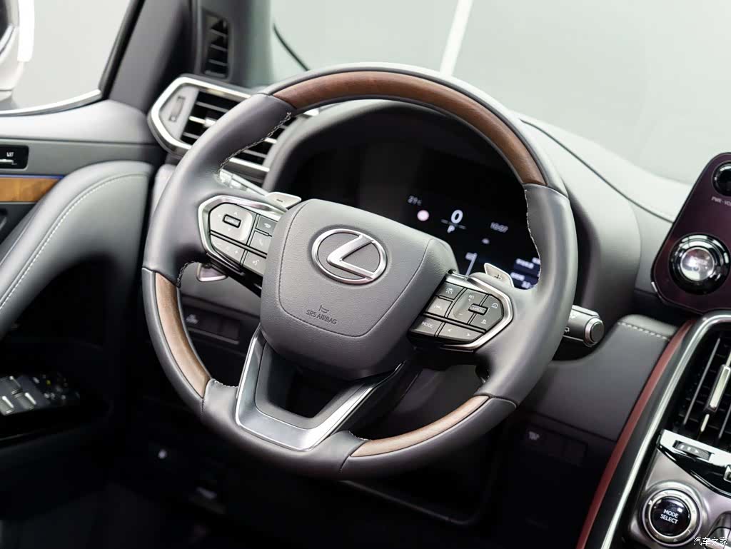 Lexus LX, 2026 16
