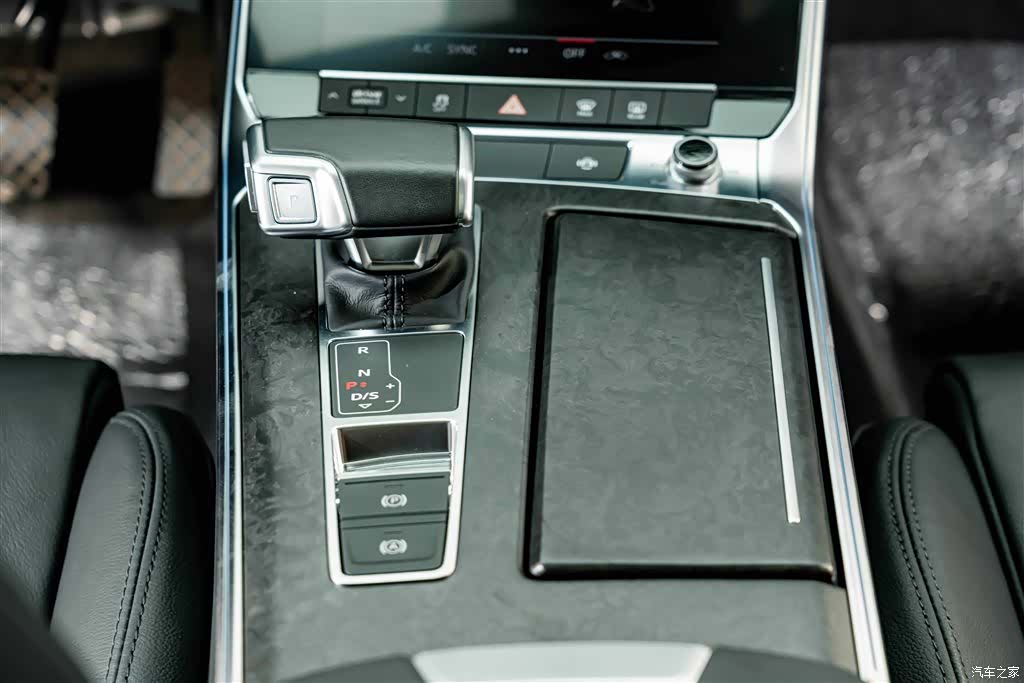 Audi A6L, 2021 14