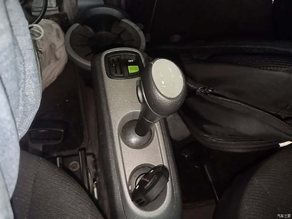 Smart Fortwo, 2015 14