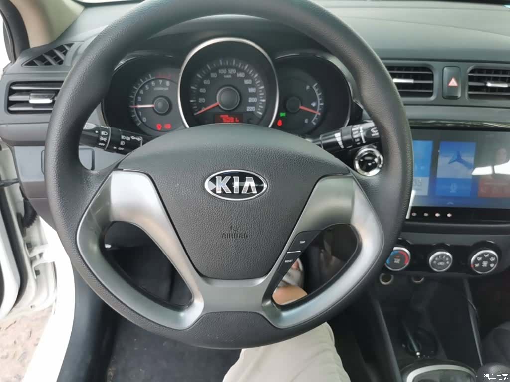 Kia K2, 2017 11