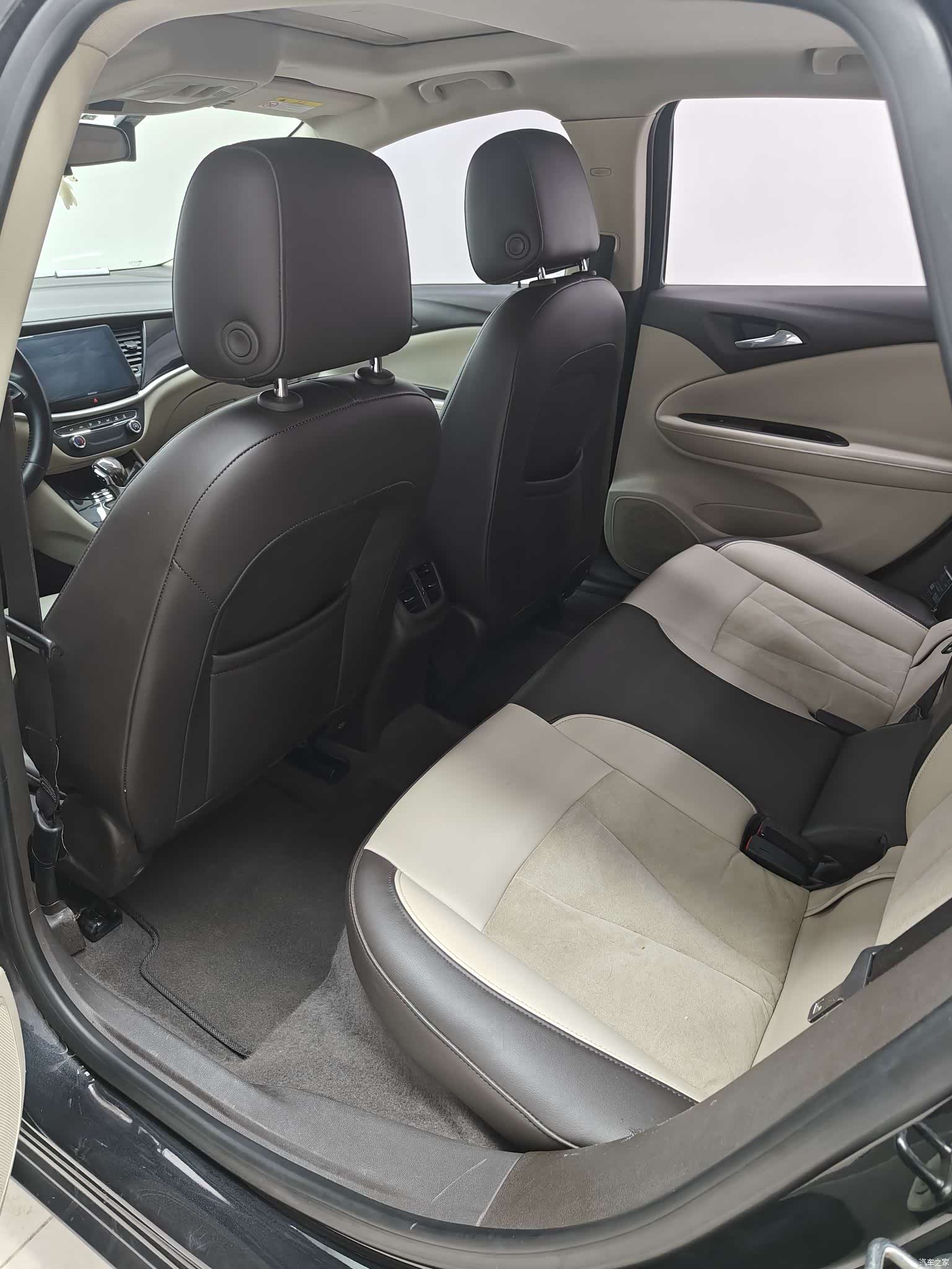 Buick Verano, 2017 9