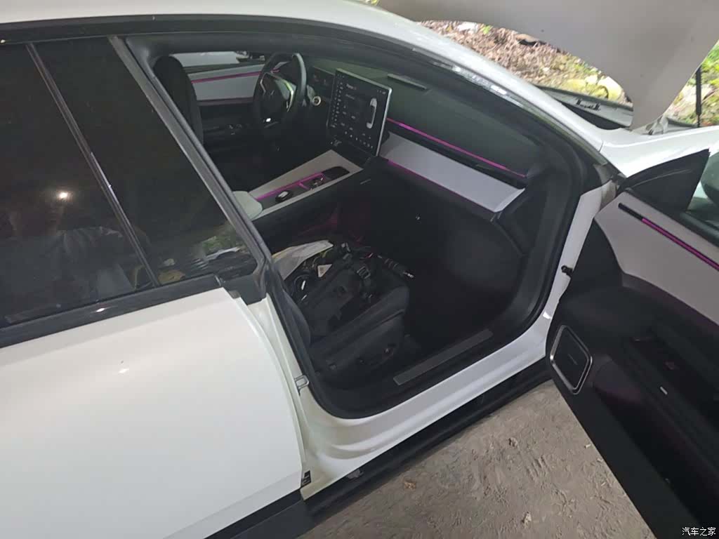 Polestar 4, 2024 11