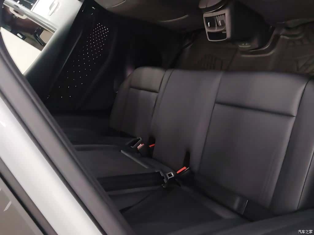 Volkswagen 06, 2025 17