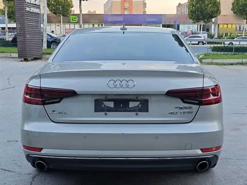 Audi A4L