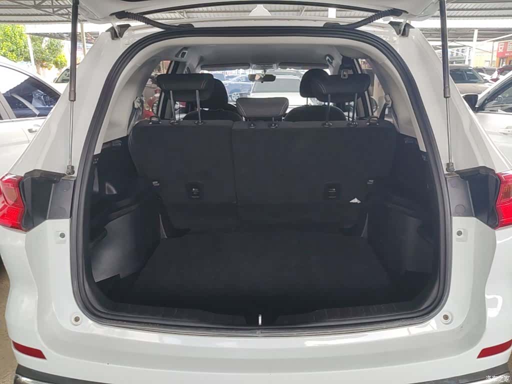 Haval M6, 2023 19