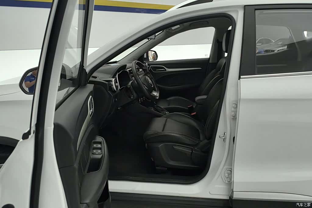 MG ZS, 2017 9