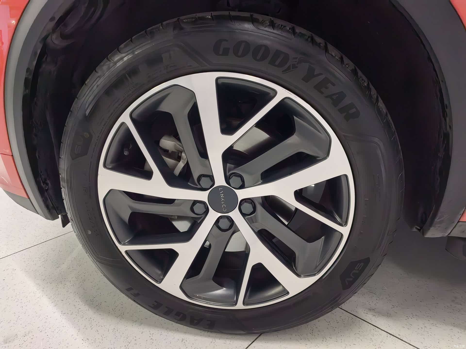 Lynk & Co 01, 2018 13