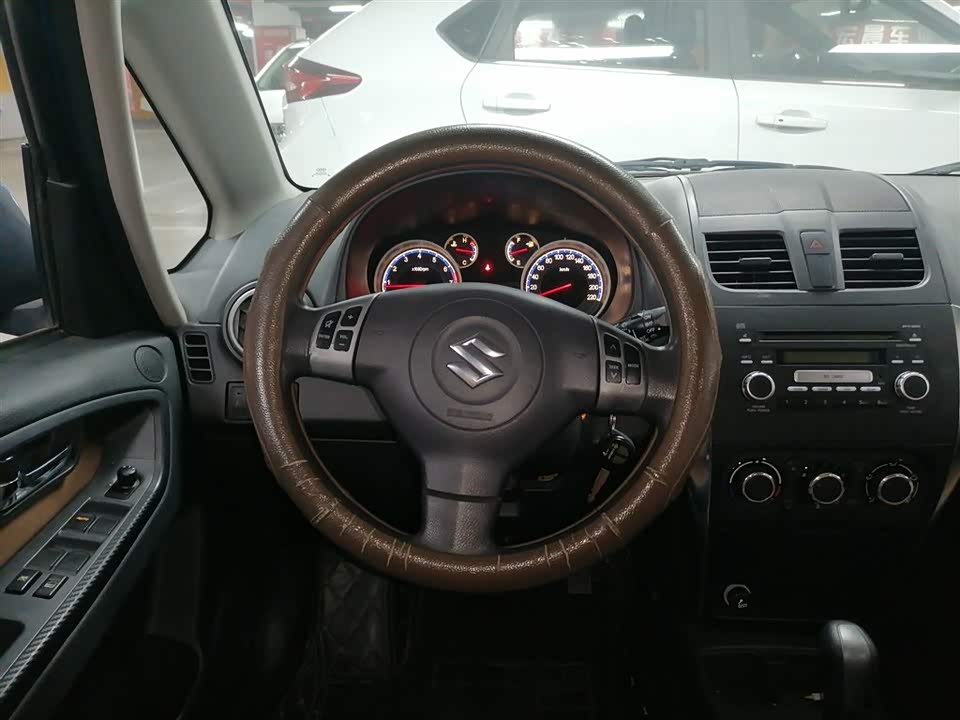 Suzuki Tianyu SX4