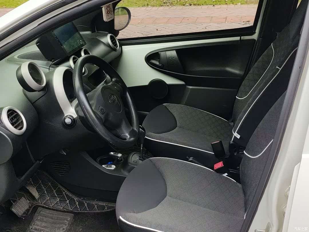 BYD F0, 2018 9