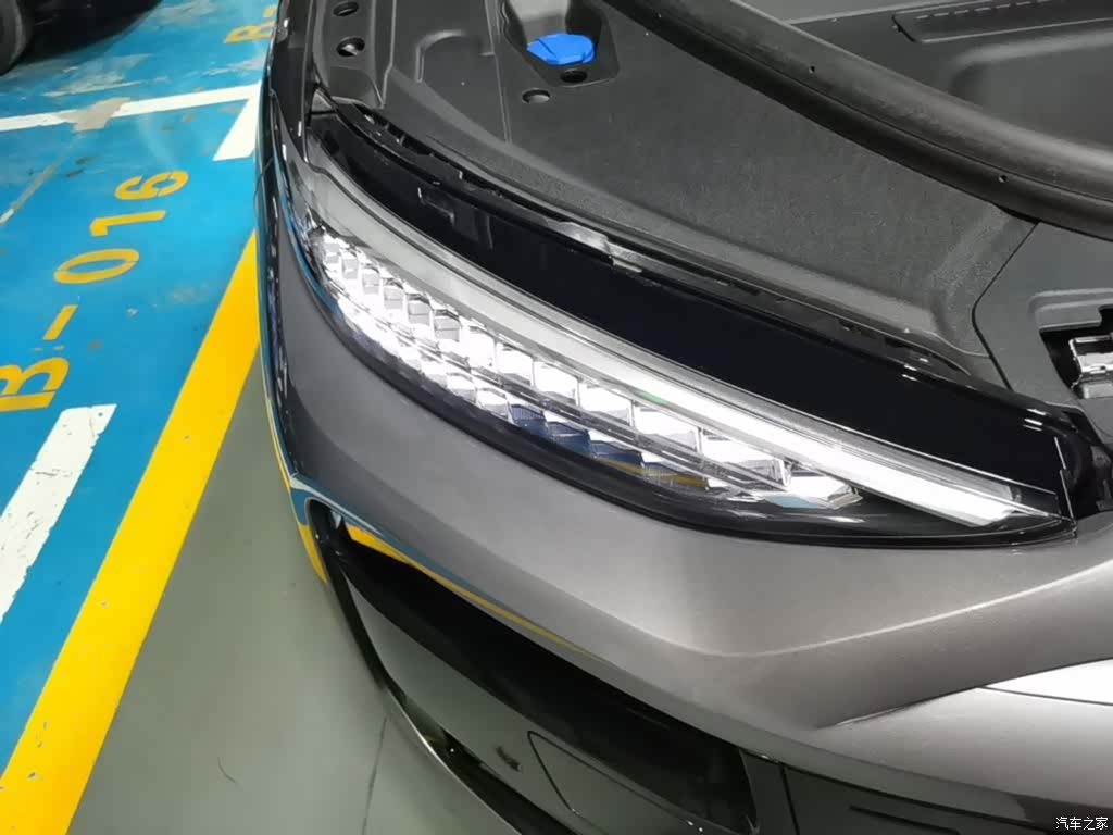Audi e-tron, 2025 13