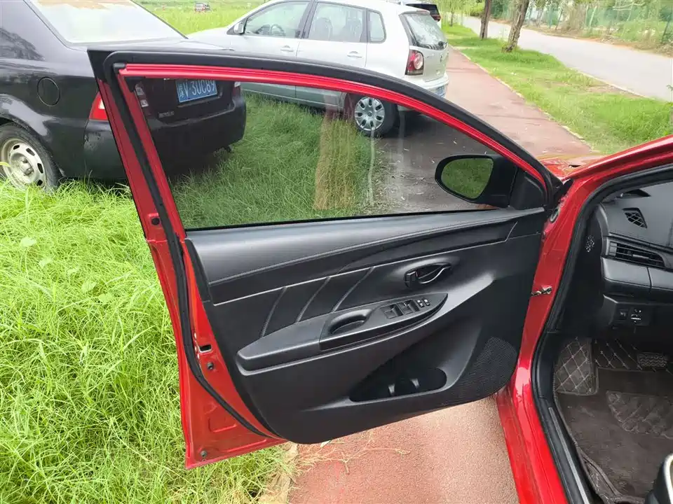 Toyota YARiS L Zhixuan